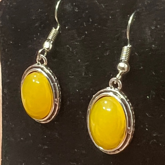 🔥🔥Fashion Jewelry Ladys Earrings A Mustard Gold Color With Silver Plating, Sty - Picture 6 of 11